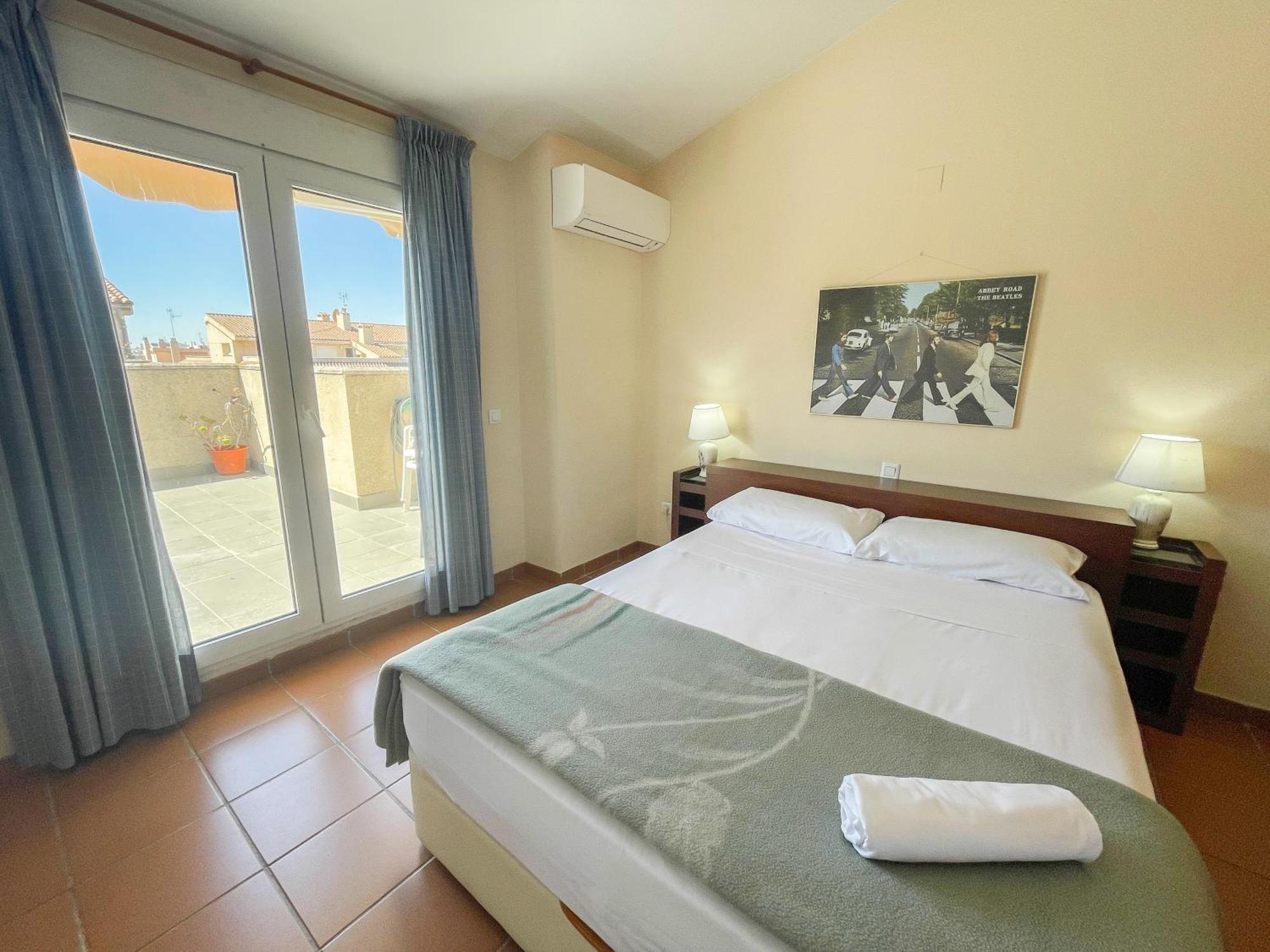 Apartamentos Canet De Berenguer 3000 Canet d'En Berenguer Exteriör bild